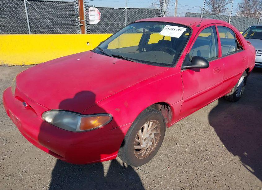 Photo 2 of 2001 Ford Escort N/A (VIN 3FAFP13P91R168585)