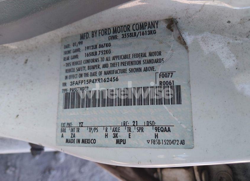 Photo 9 of 1999 Ford Escort SE (VIN 3FAFP15P4XR162456)