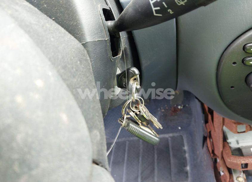 Photo 11 of 1999 Ford Escort SE (VIN 3FAFP15PXXR161344)