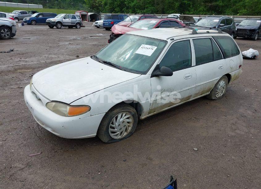 Photo 2 of 1999 Ford Escort SE (VIN 3FAFP15PXXR161344)