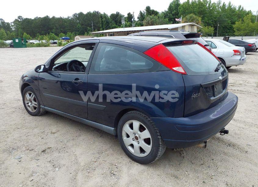 Photo 3 of 2001 Ford Focus ZX3 (VIN 3FAFP31301R244416)