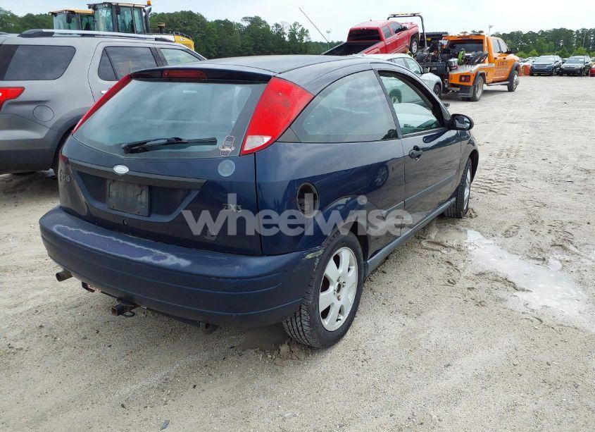 Photo 4 of 2001 Ford Focus ZX3 (VIN 3FAFP31301R244416)