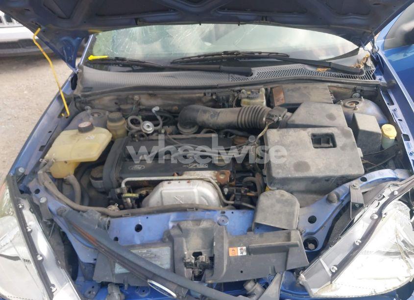 Photo 10 of 2003 Ford Focus ZX3 (VIN 3FAFP31303R176718)