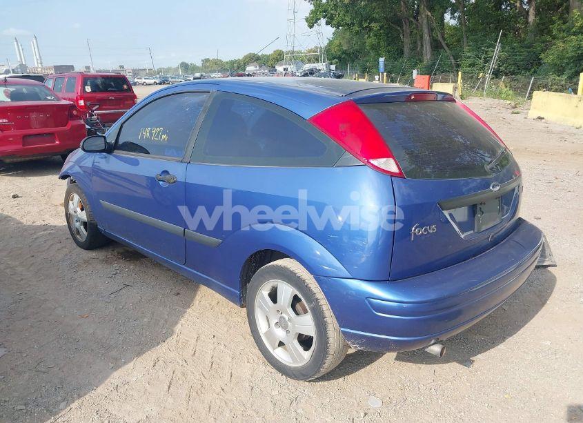 Photo 3 of 2003 Ford Focus ZX3 (VIN 3FAFP31303R176718)