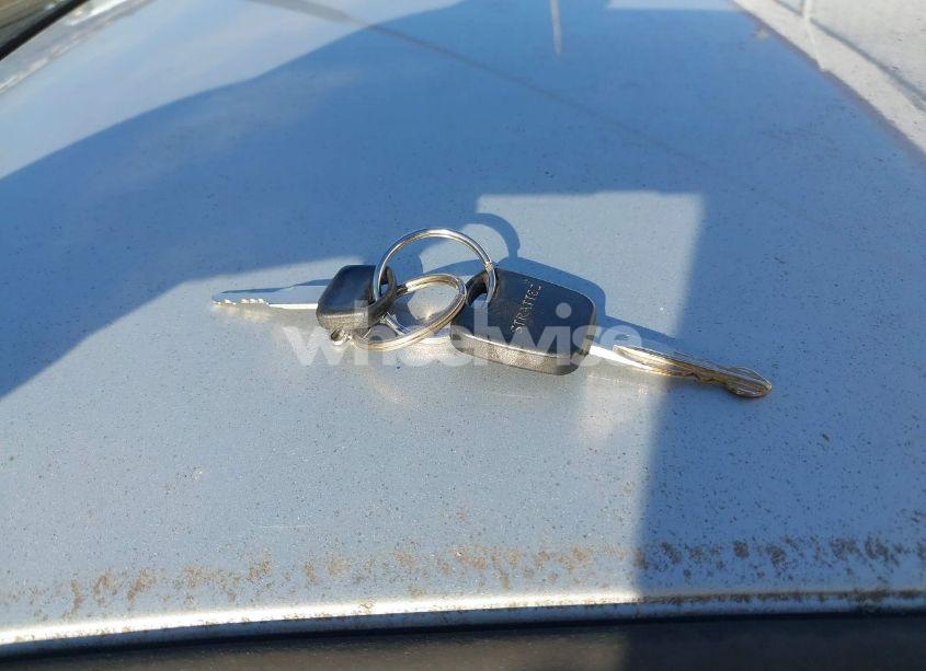 Photo 11 of 2003 Ford Focus ZX3 (VIN 3FAFP31303R186374)