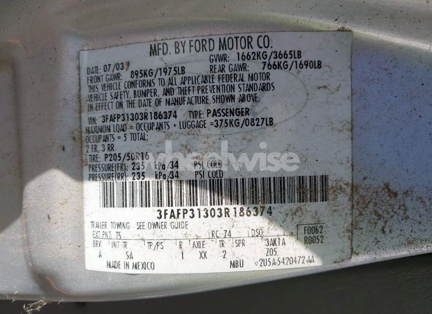 Photo 9 of 2003 Ford Focus ZX3 (VIN 3FAFP31303R186374)