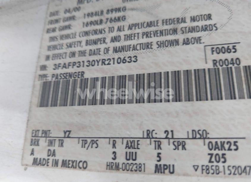 Photo 9 of 2000 Ford Focus ZX3 (VIN 3FAFP3130YR210633)