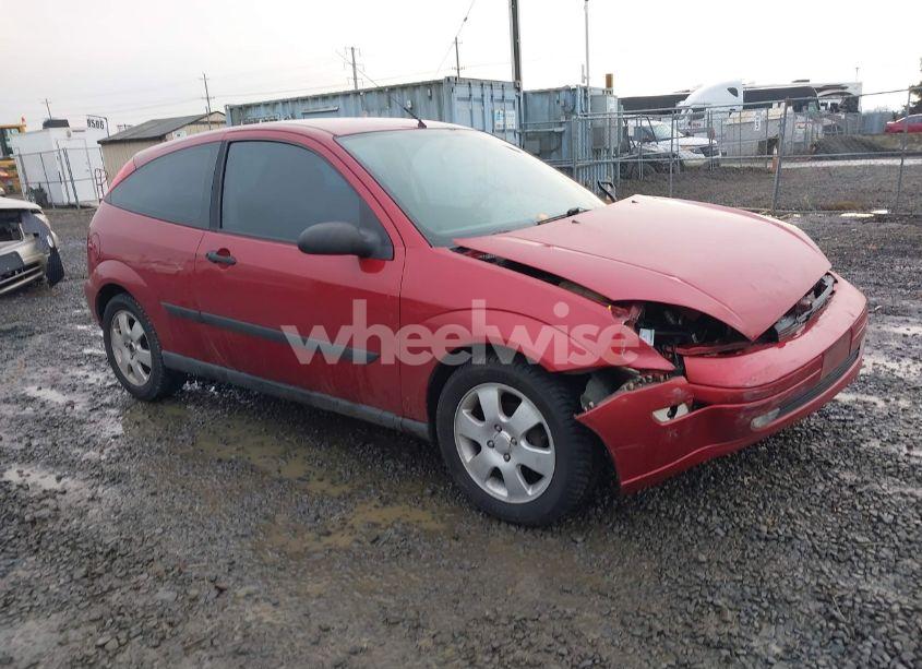 2001 Ford Focus ZX3 (VIN 3FAFP31311R108120) main photo