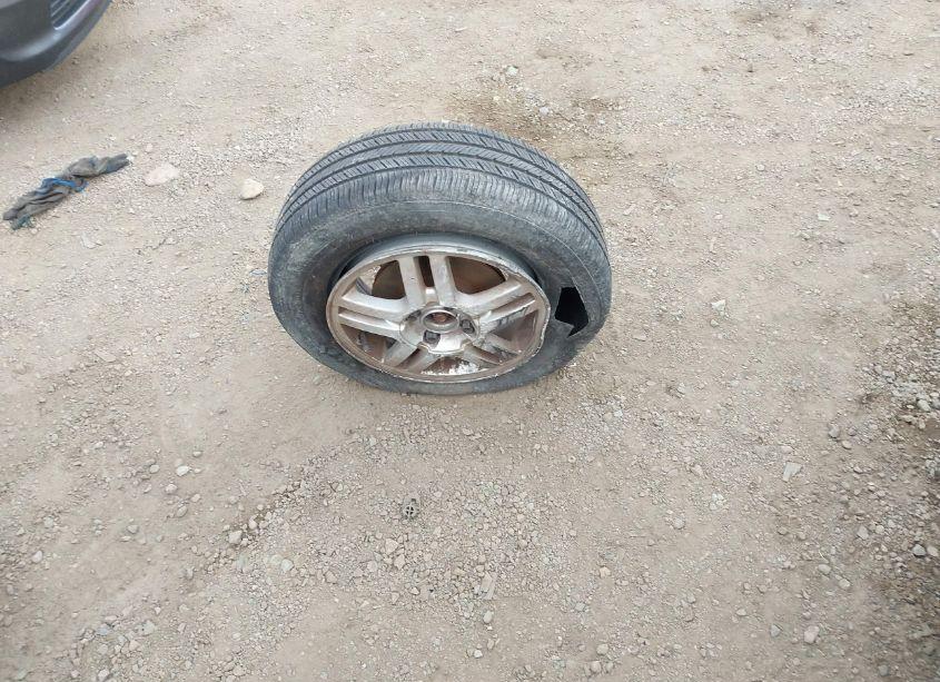 Photo 12 of 2001 Ford Focus ZX3 (VIN 3FAFP31311R175946)