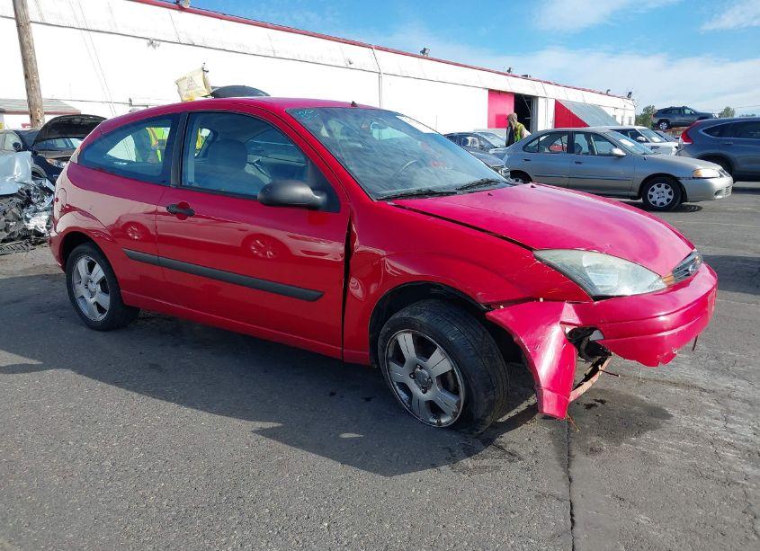2004 Ford Focus ZX3 (VIN 3FAFP31314R123348) main photo