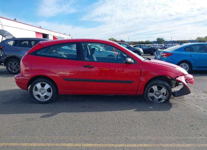 Photo 13 of 2004 Ford Focus ZX3 (VIN 3FAFP31314R123348)