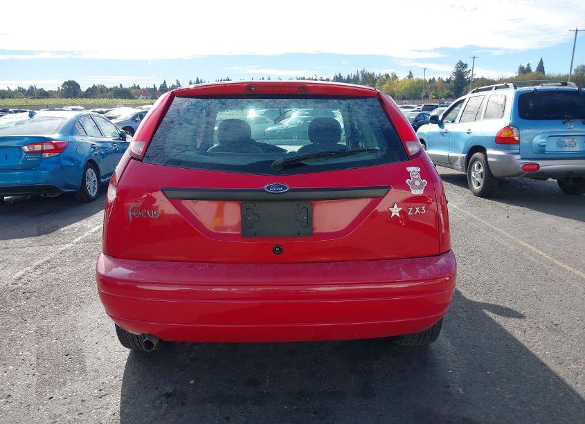 Photo 16 of 2004 Ford Focus ZX3 (VIN 3FAFP31314R123348)
