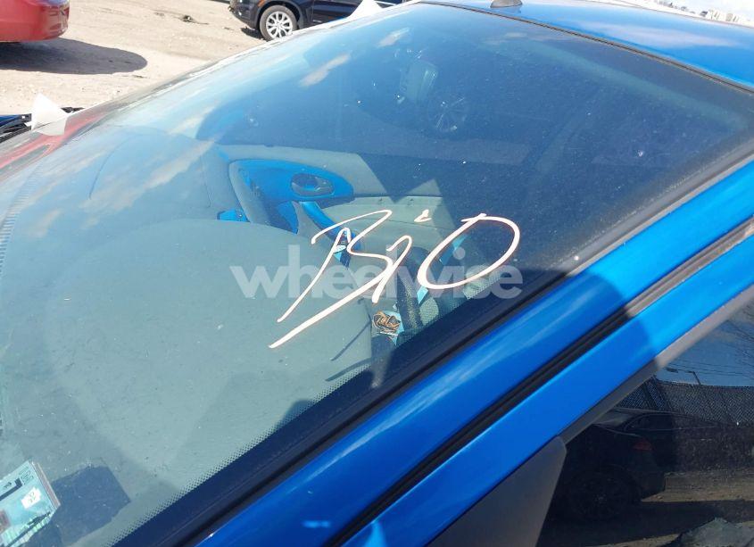 Photo 10 of 2001 Ford Focus ZX3 (VIN 3FAFP31321R198555)