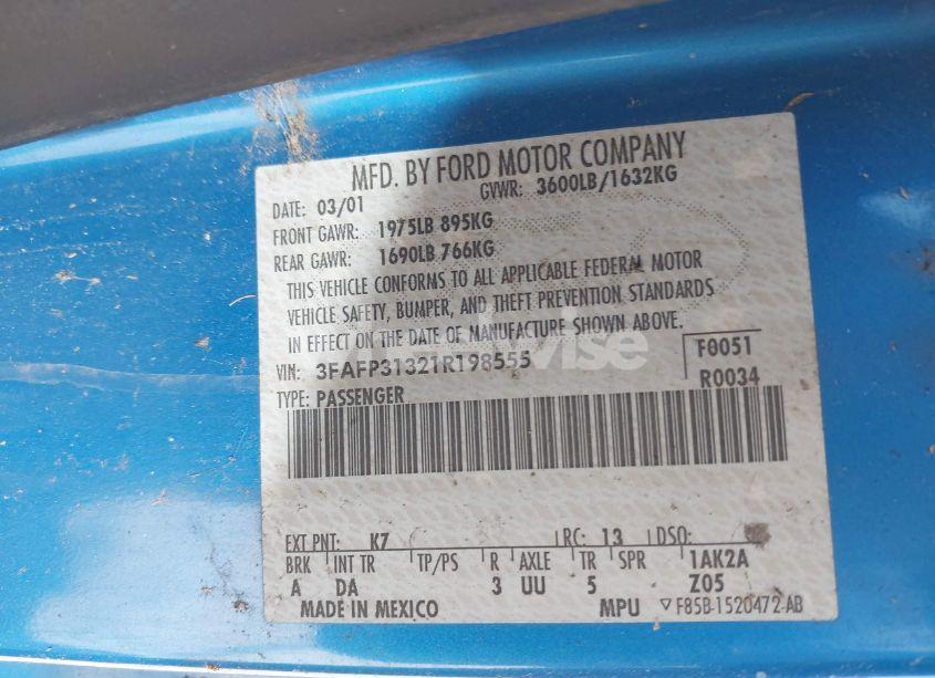 Photo 9 of 2001 Ford Focus ZX3 (VIN 3FAFP31321R198555)