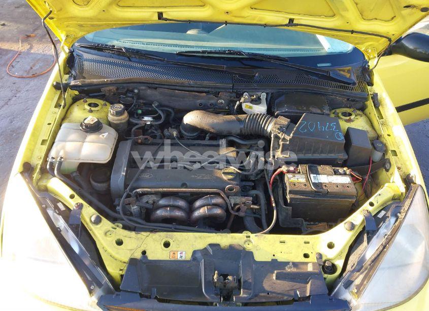 Photo 10 of 2001 Ford Focus ZX3 (VIN 3FAFP31321R229514)