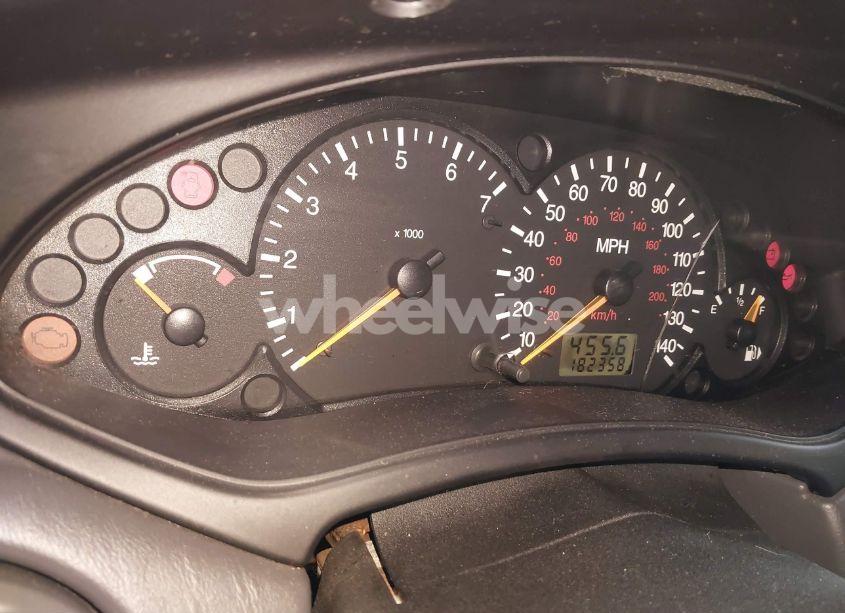 Photo 14 of 2001 Ford Focus ZX3 (VIN 3FAFP31321R242649)