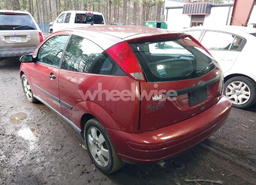Photo 3 of 2001 Ford Focus ZX3 (VIN 3FAFP31321R242649)