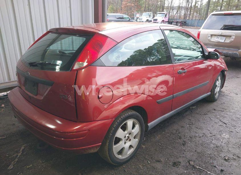 Photo 4 of 2001 Ford Focus ZX3 (VIN 3FAFP31321R242649)