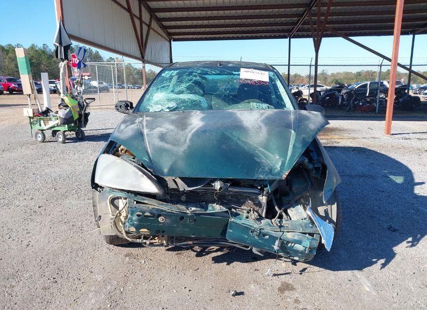 Photo 13 of 2001 Ford Focus ZX3 (VIN 3FAFP31341R219678)