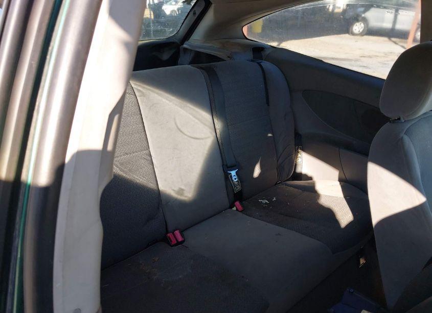 Photo 8 of 2001 Ford Focus ZX3 (VIN 3FAFP31341R219678)