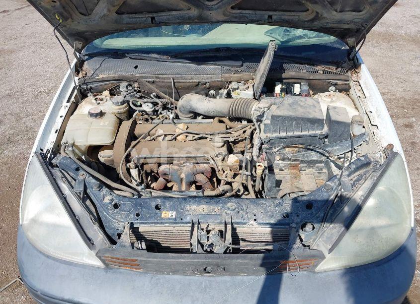 Photo 10 of 2001 Ford Focus ZX3 (VIN 3FAFP31341R247786)