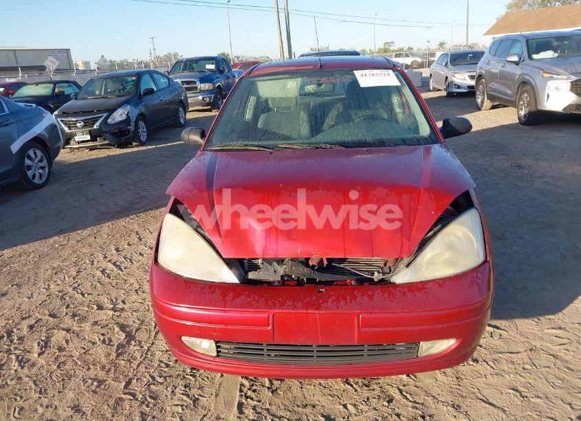 Photo 12 of 2001 Ford Focus ZX3 (VIN 3FAFP31351R151505)