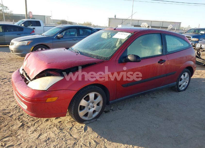 Photo 2 of 2001 Ford Focus ZX3 (VIN 3FAFP31351R151505)