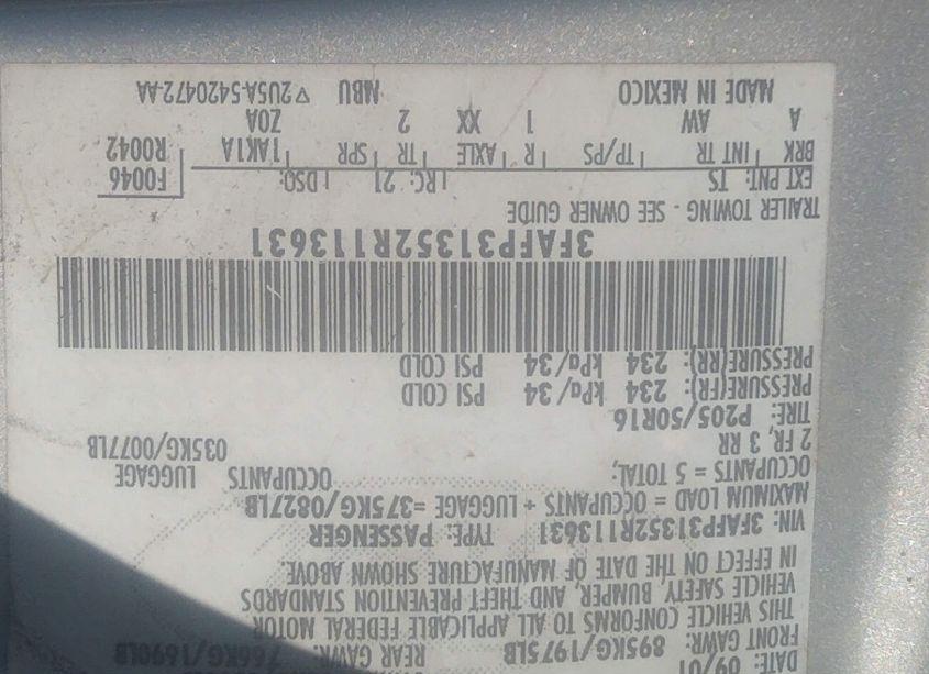 Photo 9 of 2002 Ford Focus ZX3 (VIN 3FAFP31352R113631)