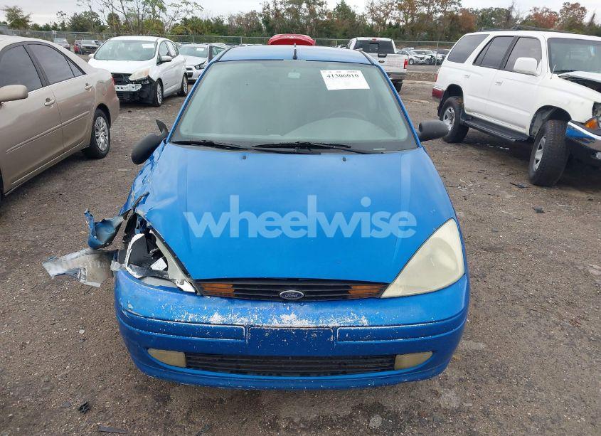 Photo 12 of 2002 Ford Focus ZX3 (VIN 3FAFP31352R174364)