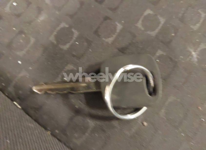 Photo 11 of 2003 Ford Focus ZX3 (VIN 3FAFP31353R174768)