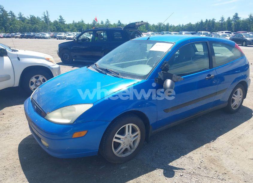 Photo 2 of 2002 Ford Focus ZX3 (VIN 3FAFP31372R229137)