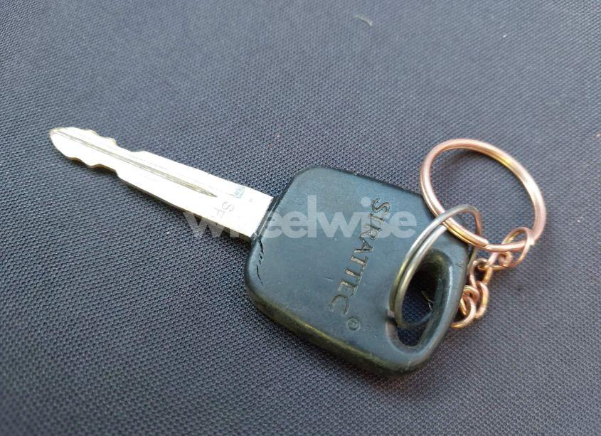 Photo 11 of 2003 Ford Focus ZX3 (VIN 3FAFP31373R104642)