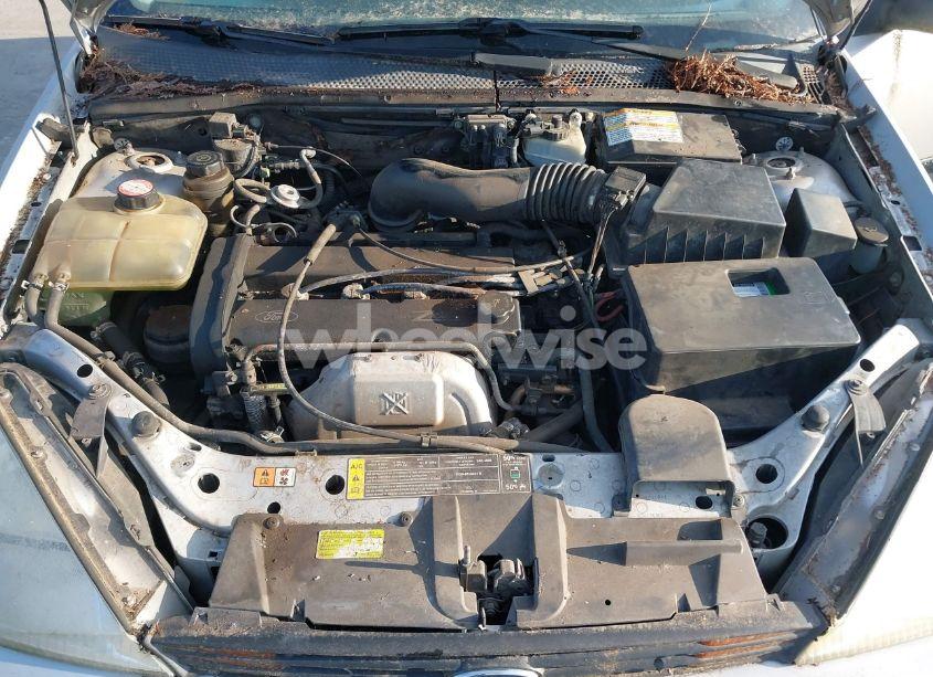 Photo 10 of 2000 Ford Focus ZX3 (VIN 3FAFP3137YR219054)