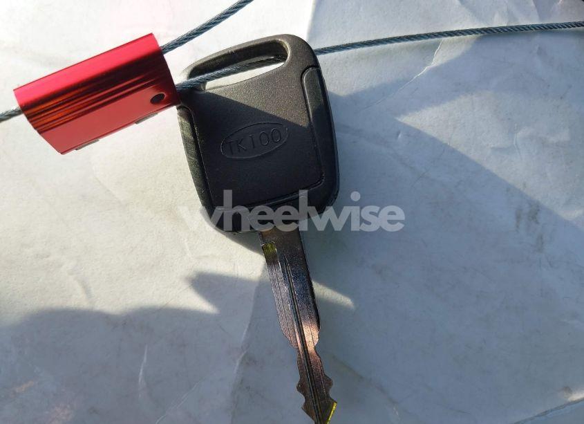 Photo 11 of 2000 Ford Focus ZX3 (VIN 3FAFP3137YR219054)