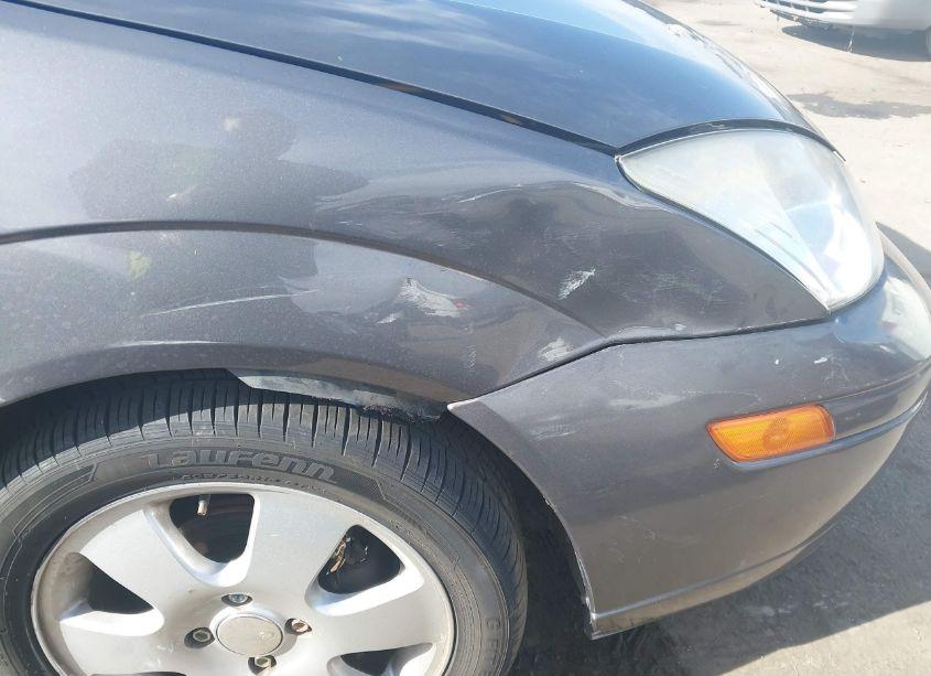 Photo 12 of 2002 Ford Focus ZX3 (VIN 3FAFP31382R172334)