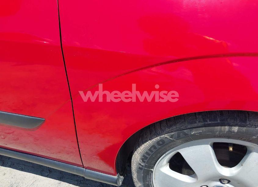 Photo 6 of 2001 Ford Focus ZX3 (VIN 3FAFP31391R105305)