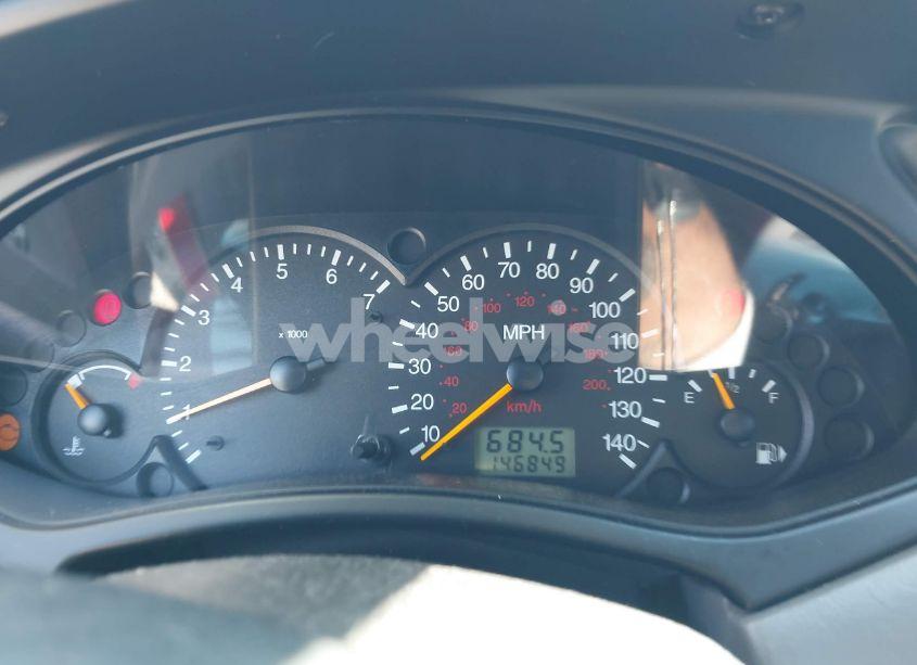 Photo 7 of 2001 Ford Focus ZX3 (VIN 3FAFP31391R105305)