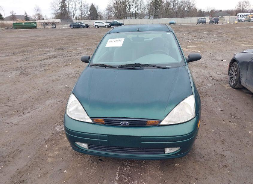 Photo 6 of 2001 Ford Focus ZX3 (VIN 3FAFP31391R135551)