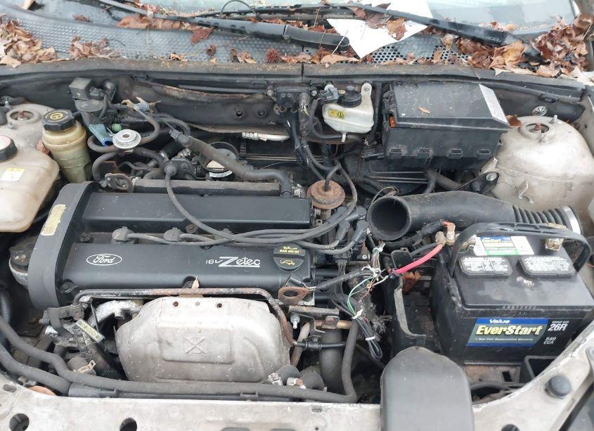 Photo 10 of 2002 Ford Focus ZX3 (VIN 3FAFP31392R225302)