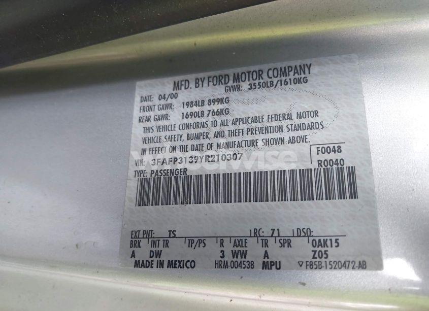 Photo 9 of 2000 Ford Focus ZX3 (VIN 3FAFP3139YR210307)