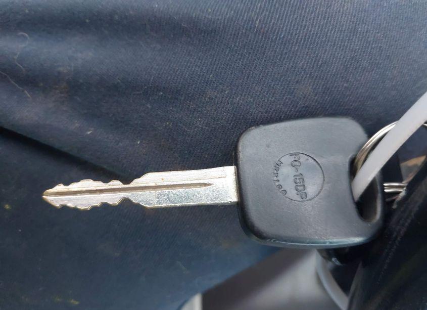 Photo 11 of 2001 Ford Focus ZX3 (VIN 3FAFP313X1R251793)