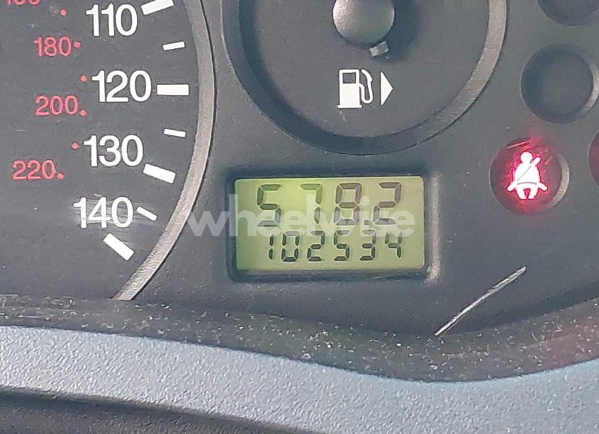 Photo 15 of 2005 Ford Focus ZX3 (VIN 3FAFP31N35R120342)