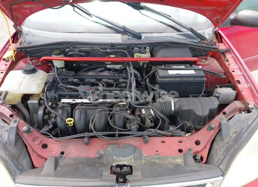 Photo 10 of 2005 Ford Focus ZX3 (VIN 3FAFP31N35R126691)