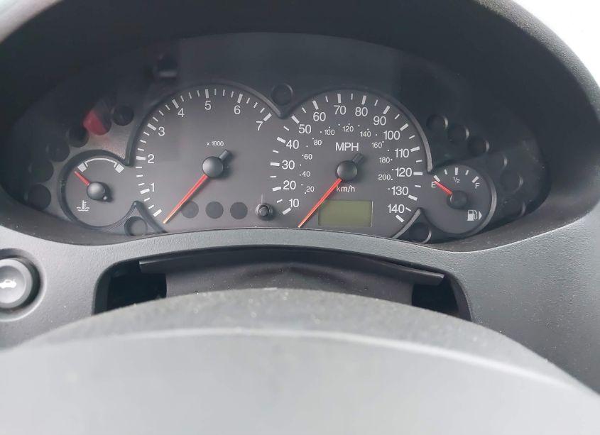 Photo 15 of 2005 Ford Focus ZX3 (VIN 3FAFP31NX5R140894)