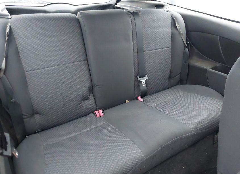 Photo 8 of 2005 Ford Focus ZX3 (VIN 3FAFP31NX5R140894)