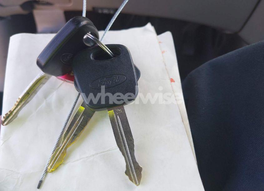 Photo 11 of 2003 Ford Focus ZX3 (VIN 3FAFP31Z03R188923)