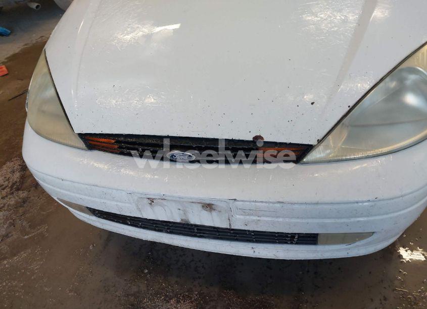 Photo 12 of 2002 Ford Focus ZX5 (VIN 3FAFP37332R231507)