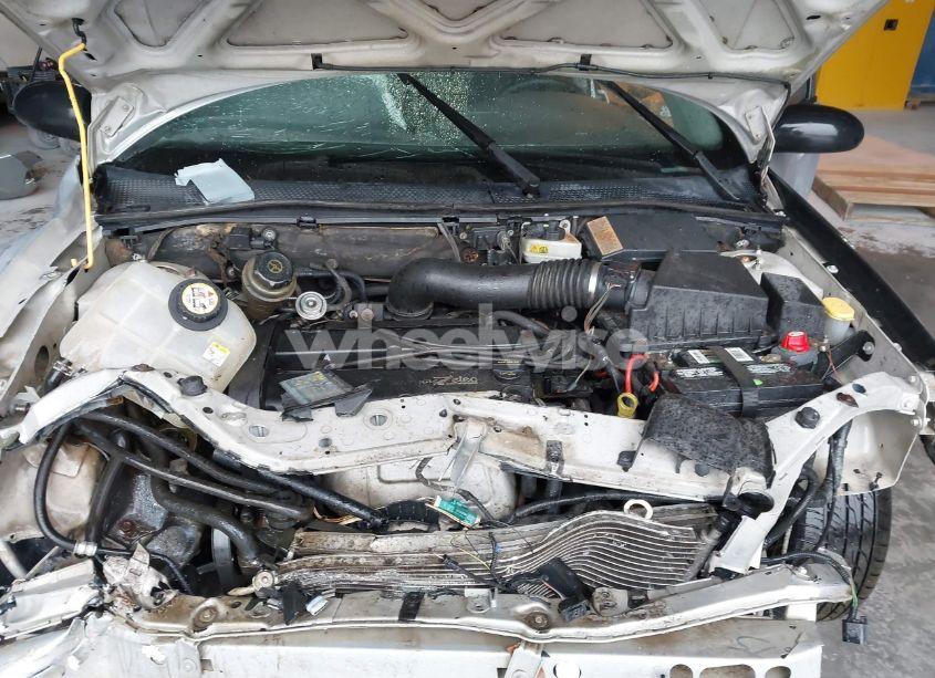 Photo 10 of 2003 Ford Focus ZX5 (VIN 3FAFP37343R194548)