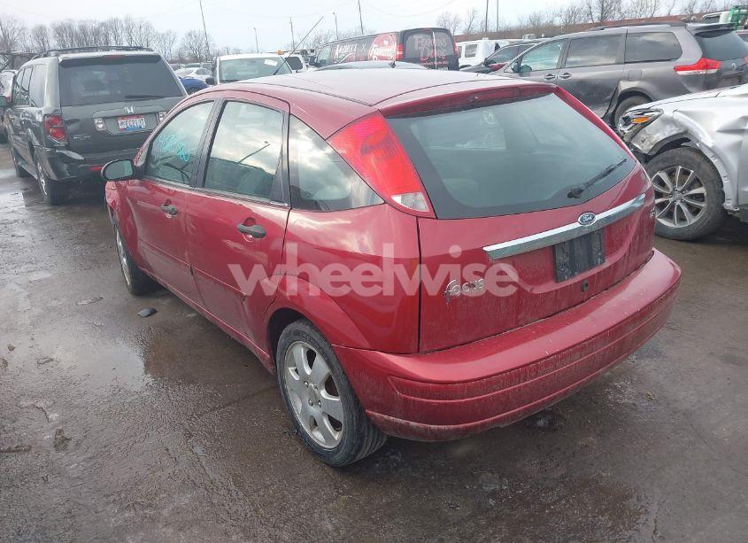 Photo 3 of 2002 Ford Focus ZX5 (VIN 3FAFP37362R199989)