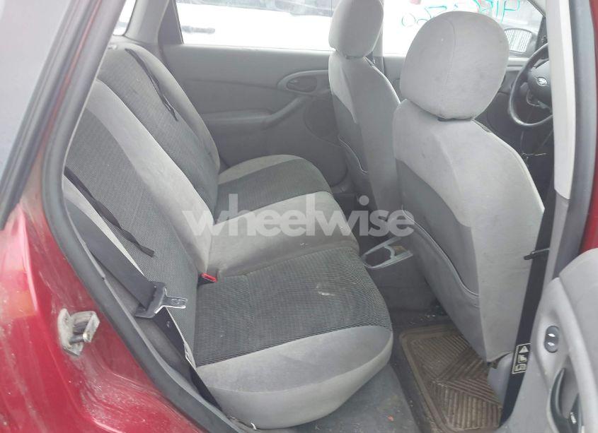 Photo 8 of 2002 Ford Focus ZX5 (VIN 3FAFP37362R199989)